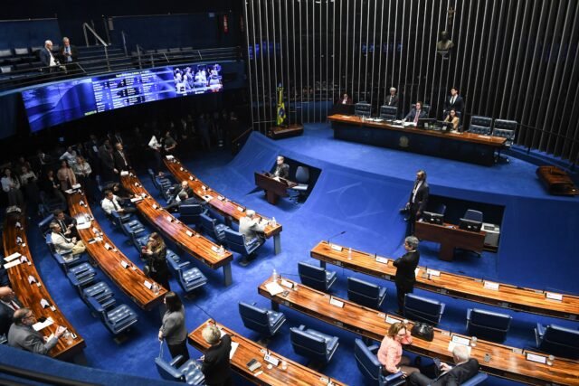 Cadastro Nacional de Pedófilos: Uma Medida Necessária ou Mais Controle Governamental?